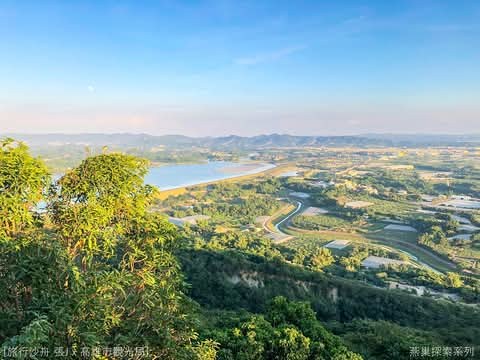 從崗山之眼俯瞰阿公店水庫和平原