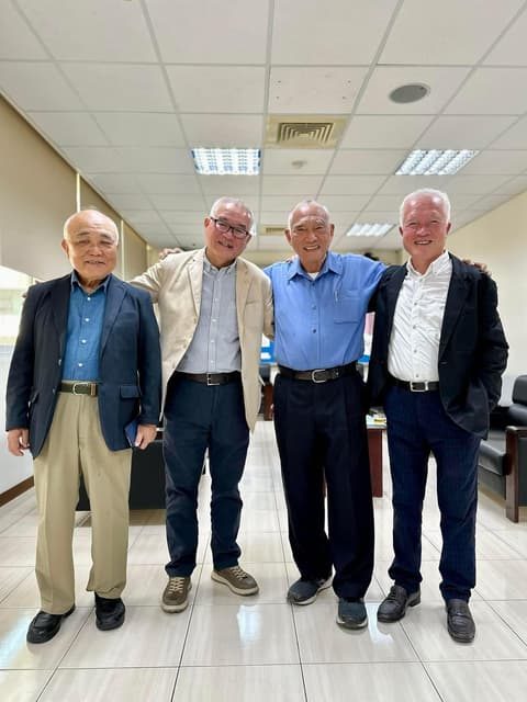 日本人獲台灣鋼鐵業貢獻獎｜一段跨越40年的友情－爸爸帶吉田先生去工作時期常常造訪的日本料理老店回味，這間店也已30年了
