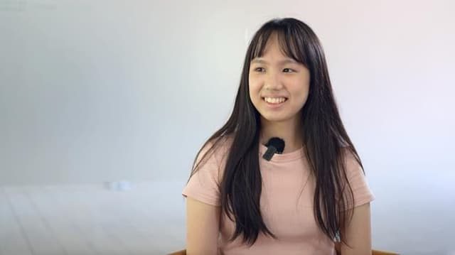 成大辰星獎學金|訪談即將出國的年輕學弟妹-榕園依舊繁盛,畢業卻已匆匆15年。看著稚嫩的學弟妹眼裡透著光,期待未來旅途的模樣,彷彿看見過去很想出國的自己。