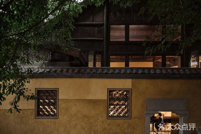 湖廣會館旁百年老屋咖啡廳糯吉小院