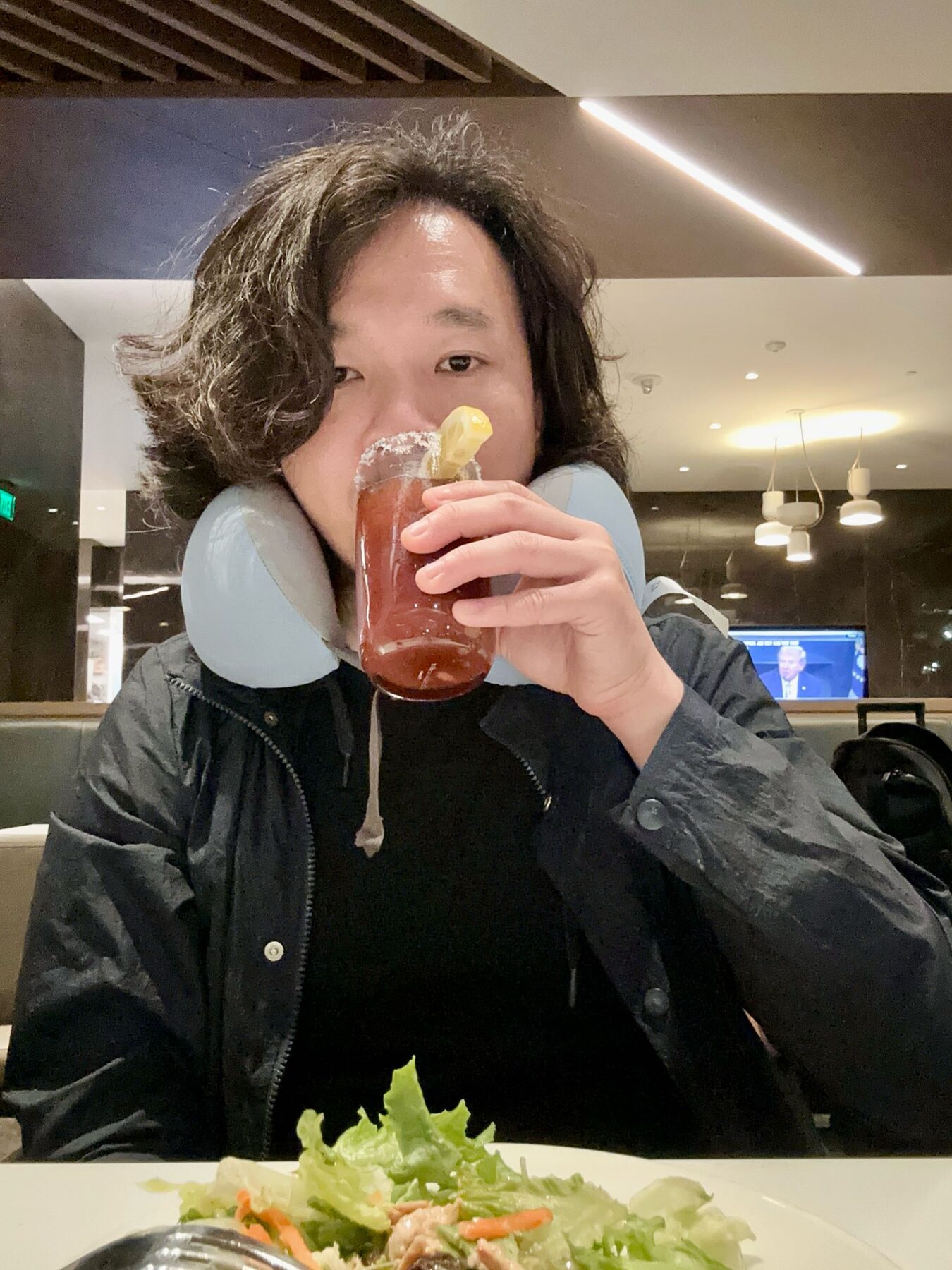 裝飾豐富的美式血腥瑪莉調酒